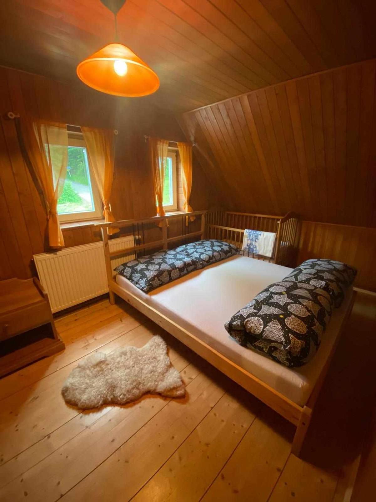 Villa Chaloupka u lišáka Snezne  Exterior foto
